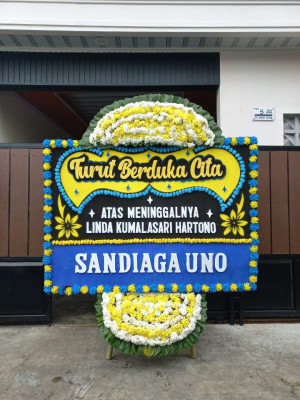 Papan Bunga Duka di Carenang